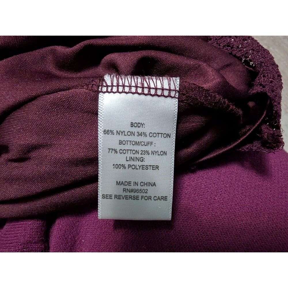 blouse - Picture 2 of 2